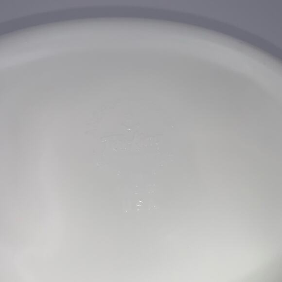 Anchor Hocking Fire-King Golden Wheat 1-1/2 Quart 467 Milk Glass Baking Dish - Picture 4 of 8